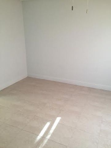 1440 Lake Crystal Drive B, West Palm Beach, FL 33411