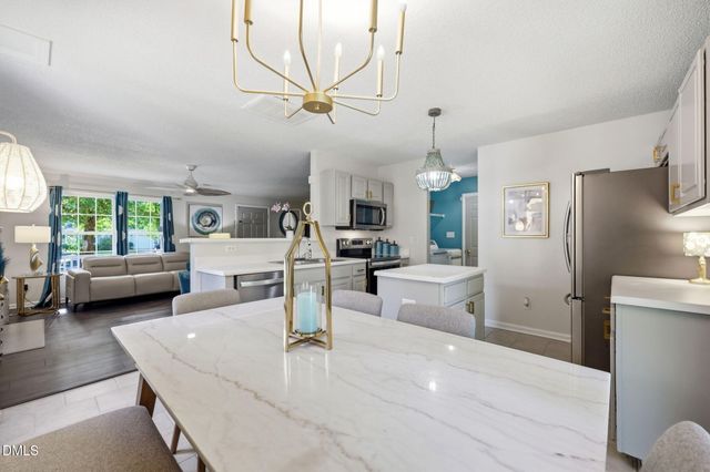 117 Crabwall Court, Holly Springs, NC 27540