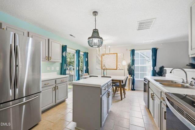 117 Crabwall Court, Holly Springs, NC 27540