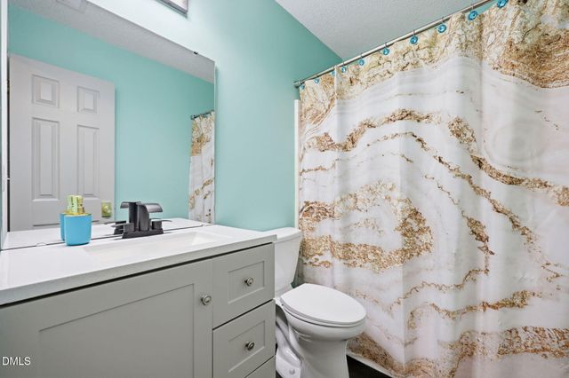 117 Crabwall Court, Holly Springs, NC 27540