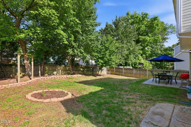 117 Crabwall Court, Holly Springs, NC 27540