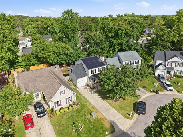 117 Crabwall Court, Holly Springs, NC 27540