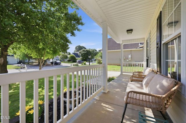 117 Crabwall Court, Holly Springs, NC 27540