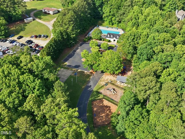 117 Crabwall Court, Holly Springs, NC 27540