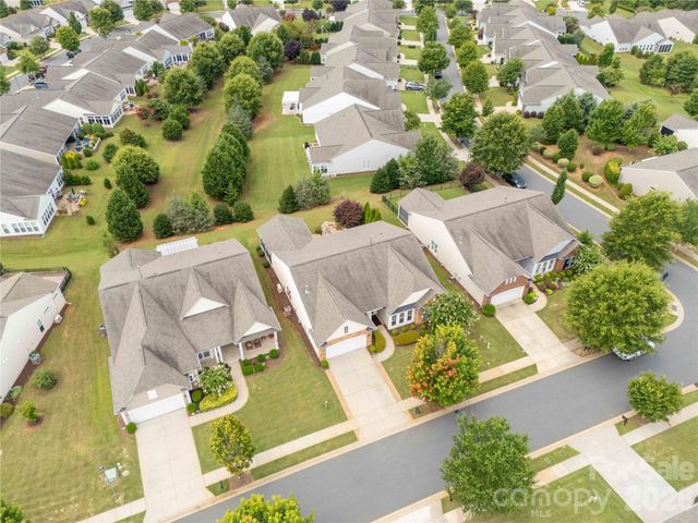 1079 Falling Leaf Street, Fort Mill, SC 29707