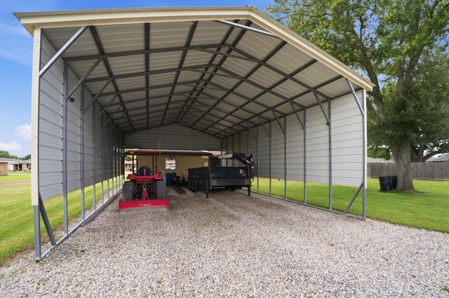 2210 Mary Hughes Drive, Houma, LA 70363