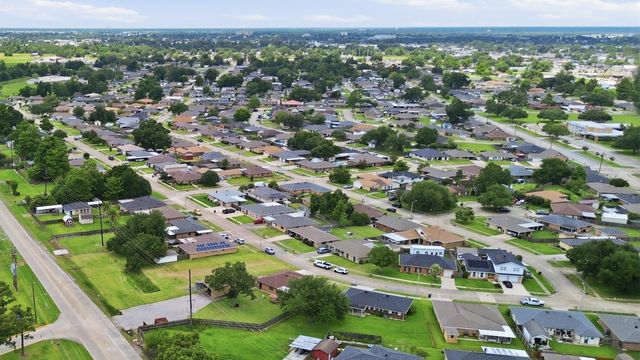 2210 Mary Hughes Drive, Houma, LA 70363