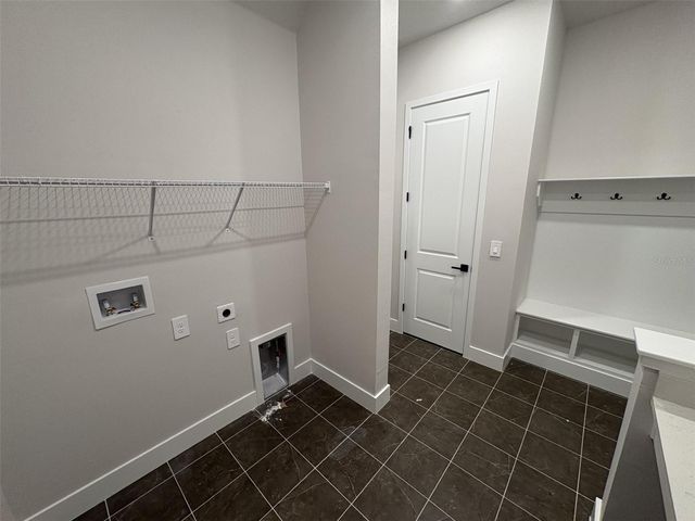 6823 HERON MEADOW DRIVE, Sarasota, FL 34241