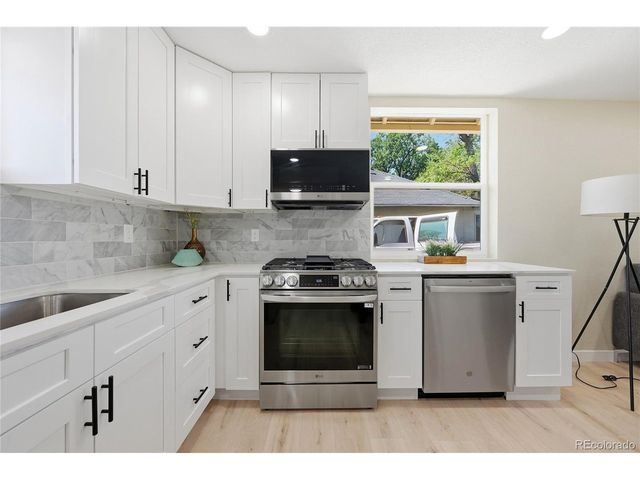 3936 N Steele St, Denver, CO 80205