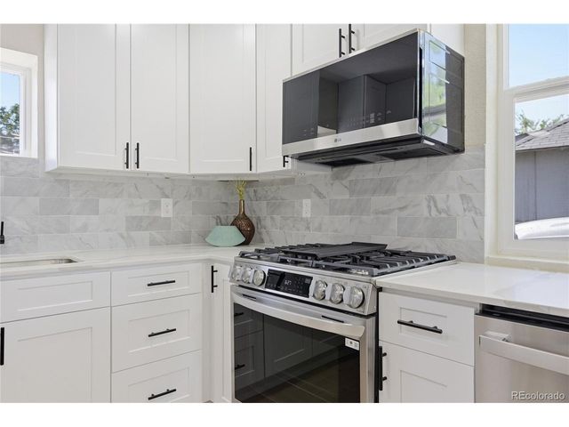 3936 N Steele St, Denver, CO 80205