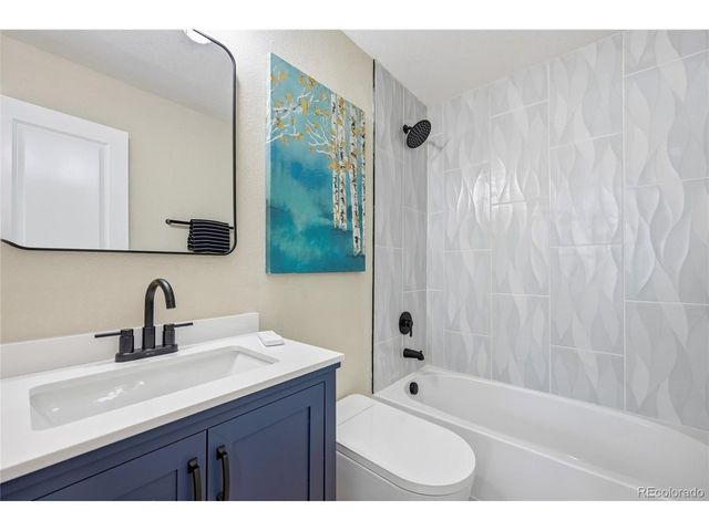 3936 N Steele St, Denver, CO 80205
