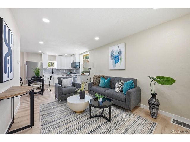 3936 N Steele St, Denver, CO 80205
