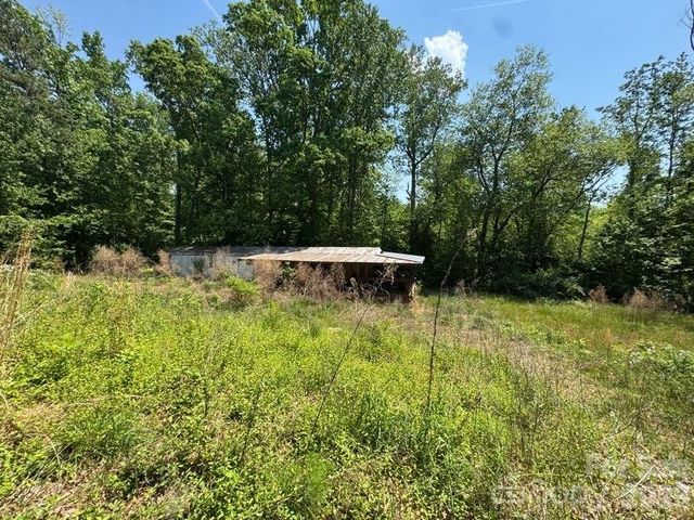 159 Hunterpond Lane, Statesville, NC 28677