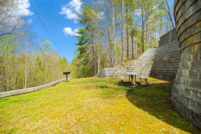 1578 Village Drive, Campton, KY 41301