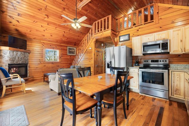 1578 Village Drive, Campton, KY 41301