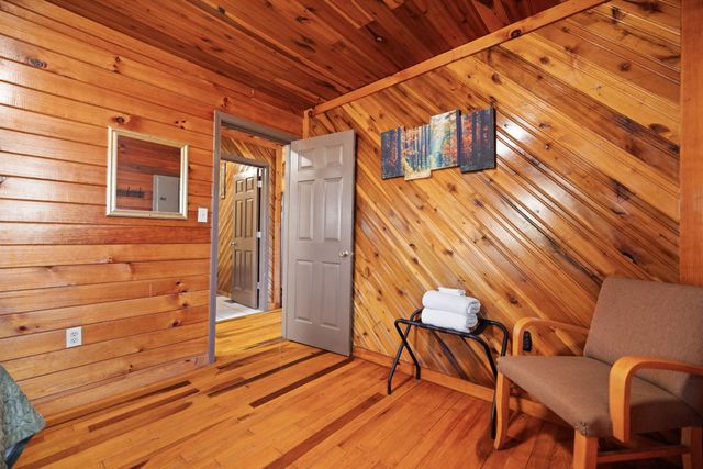 1578 Village Drive, Campton, KY 41301