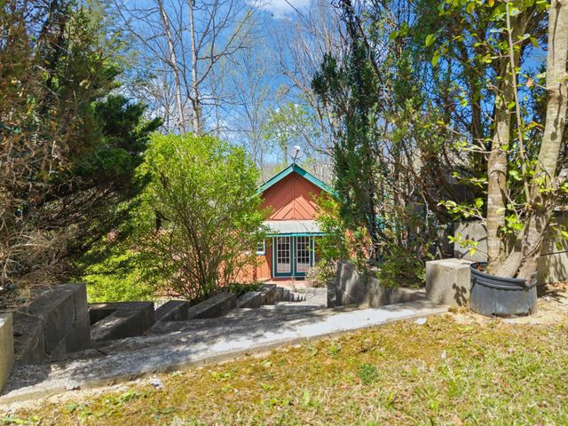 1578 Village Drive, Campton, KY 41301