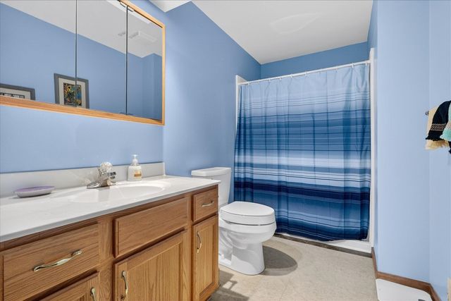 29847 Middle Crossing Road, Dowagiac, MI 49047