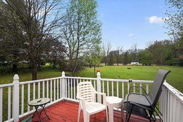 29847 Middle Crossing Road, Dowagiac, MI 49047