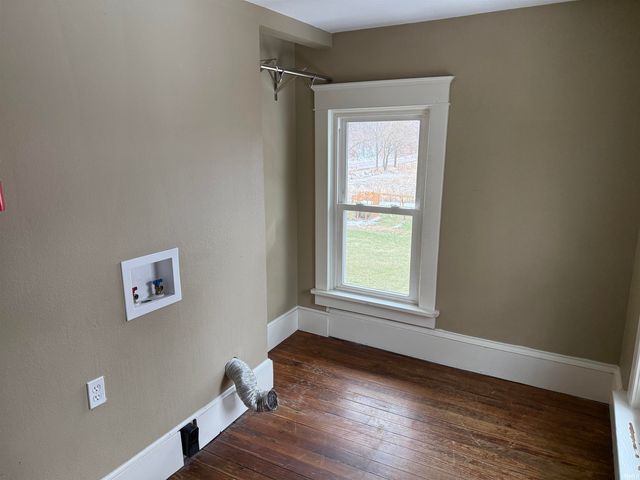 5860 N 600 E, Howe, IN 46746