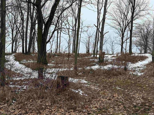 5860 N 600 E, Howe, IN 46746