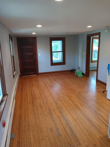 204 3rd Street E, Hastings, MN 55033