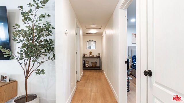 425 Fern Dell Place, Glendora, CA 91741