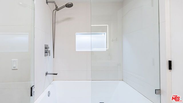 425 Fern Dell Place, Glendora, CA 91741