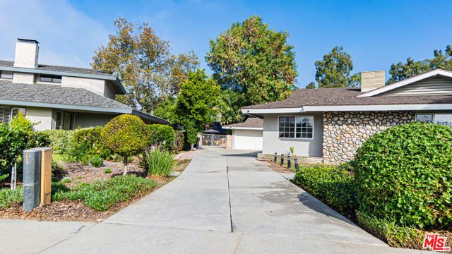 425 Fern Dell Place, Glendora, CA 91741