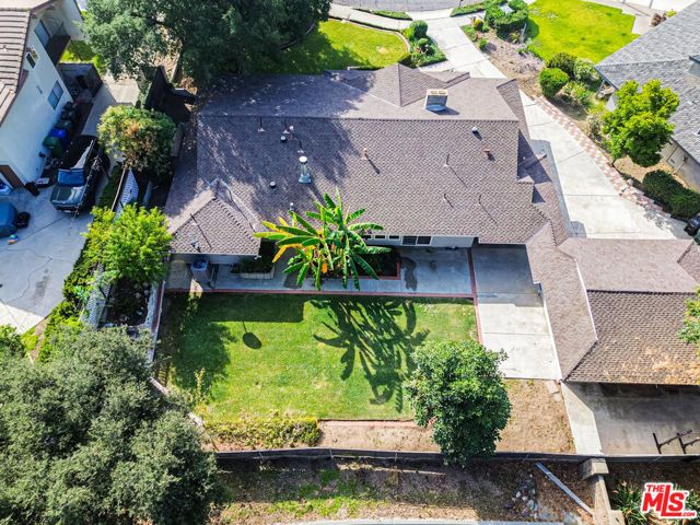 425 Fern Dell Place, Glendora, CA 91741