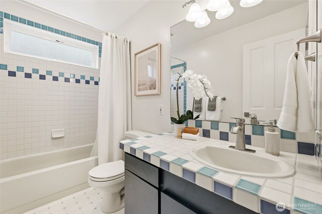 12311 87th Court NE, Kirkland, WA 98034