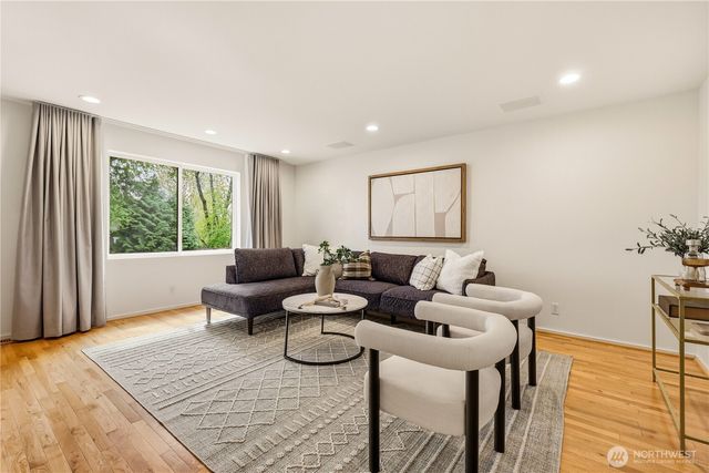 12311 87th Court NE, Kirkland, WA 98034
