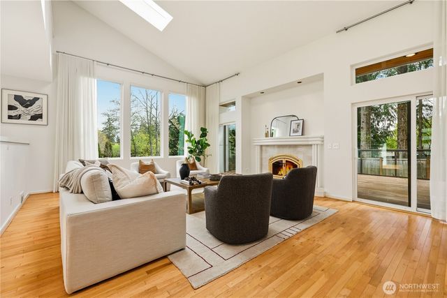 12311 87th Court NE, Kirkland, WA 98034