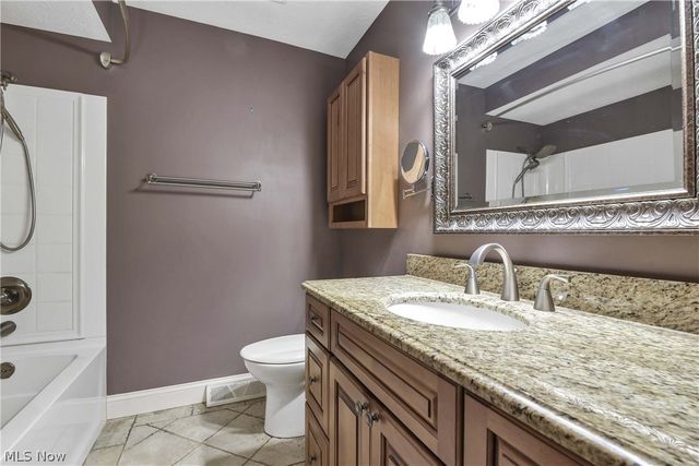 7350 Ames Road, Parma, OH 44129