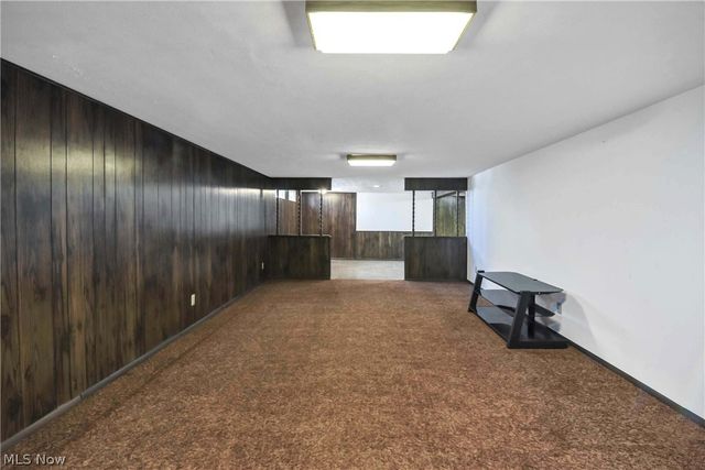 7350 Ames Road, Parma, OH 44129