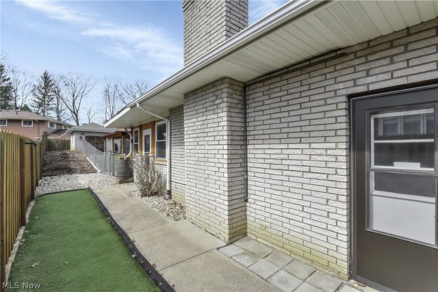 7350 Ames Road, Parma, OH 44129