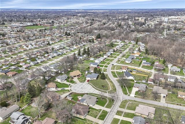 7350 Ames Road, Parma, OH 44129