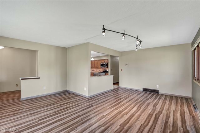 7350 Ames Road, Parma, OH 44129