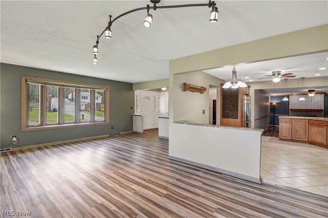 7350 Ames Road, Parma, OH 44129