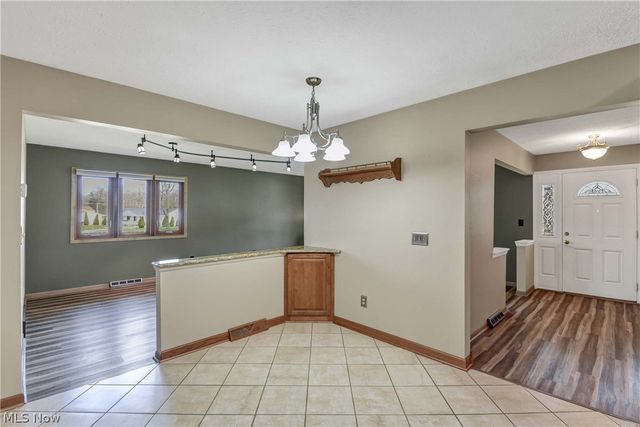 7350 Ames Road, Parma, OH 44129