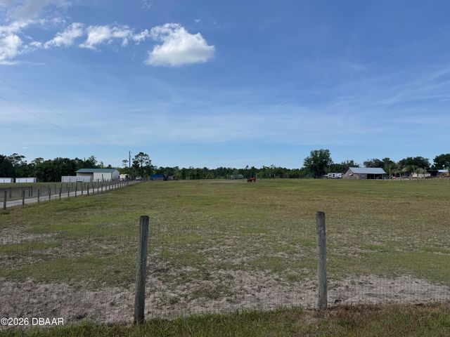 807 Campbell Lane, Deleon Springs, FL 32130