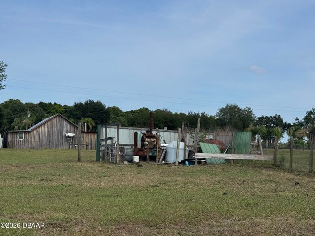 807 Campbell Lane, Deleon Springs, FL 32130