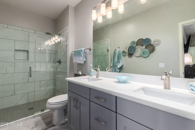 2511 W QUEEN CREEK Road 247, Chandler, AZ 85248