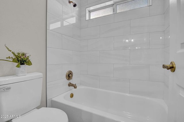 12048 N 40TH Way, Phoenix, AZ 85028