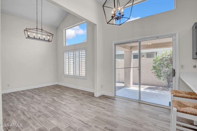 12048 N 40TH Way, Phoenix, AZ 85028