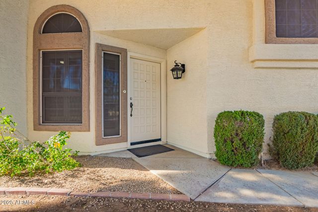 12048 N 40TH Way, Phoenix, AZ 85028