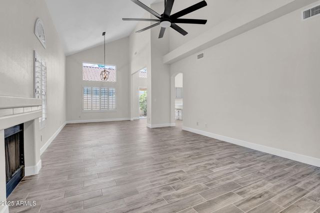 12048 N 40TH Way, Phoenix, AZ 85028