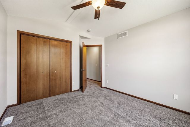 2050 Hillside Drive, Ely, IA 52227