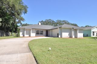 495 Nina Road NE, Palm Bay, FL 32907