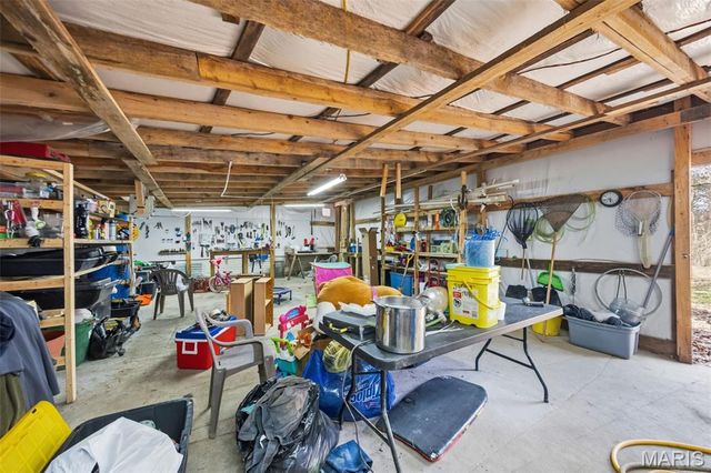 10828 Jayhawk Road, Irondale, MO 63648